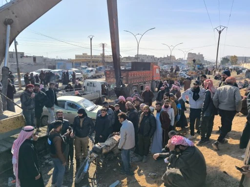 Rakka&rsquo;da Kritik Saatler! Canlı Kalkan Olarak Kullanılan Mahkumlar Bırakılıyor mu?