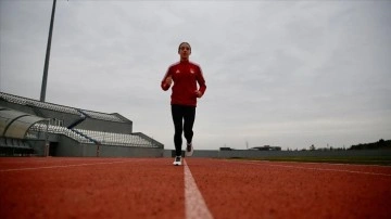 Rekortmen atlet Ayça Fidanoğlu, 2024 Paris Olimpiyatları hedefine koşar adım yaklaşıyor
