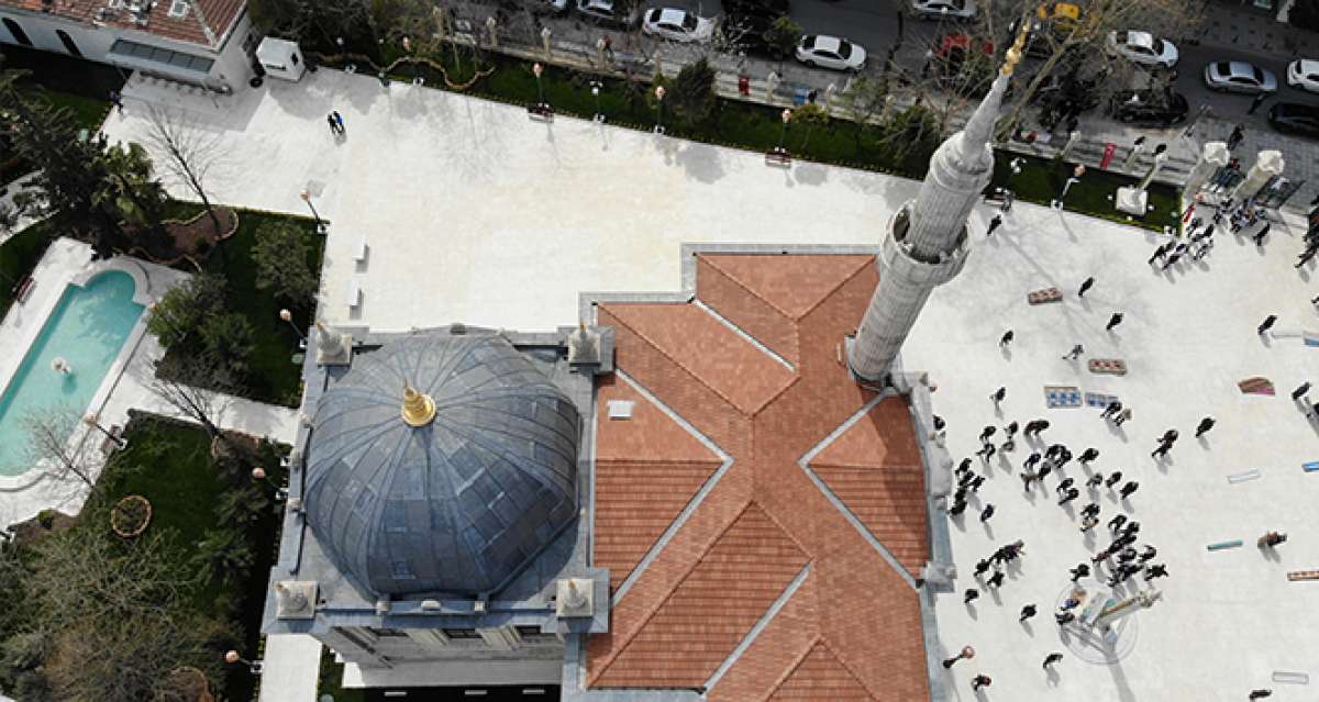 Restorasyonu tamamlanan Teşvikiye Camii ibadete açıldı
