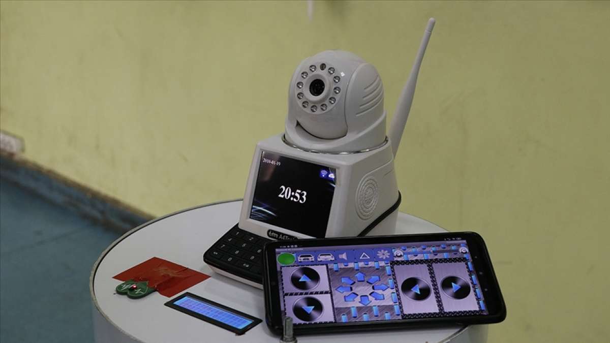 Robot 'Göbeklitepe' nabzı ve kandaki oksijeni ölçerek sağlık çalışanlarına destek olacak