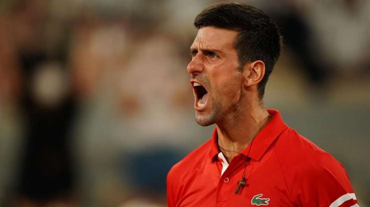 Roland Garrosta müthiş final! Djokovic 2-0dan döndü ve şampiyon...