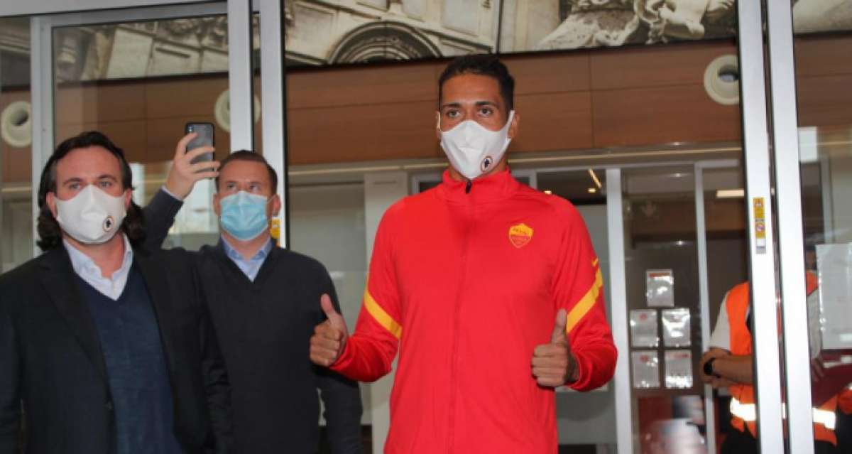 Roma'nın futbolcusu Smalling'e hırsız şoku