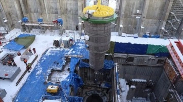 Rosatom, MBIR araştırma reakt&ouml;r&uuml;n&uuml;n kabını tasarım konumuna yerleştirdi