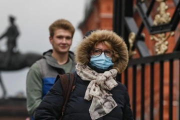 Rusya bin 247 korona virüs nedenli can kaybıyla rekor tazeledi