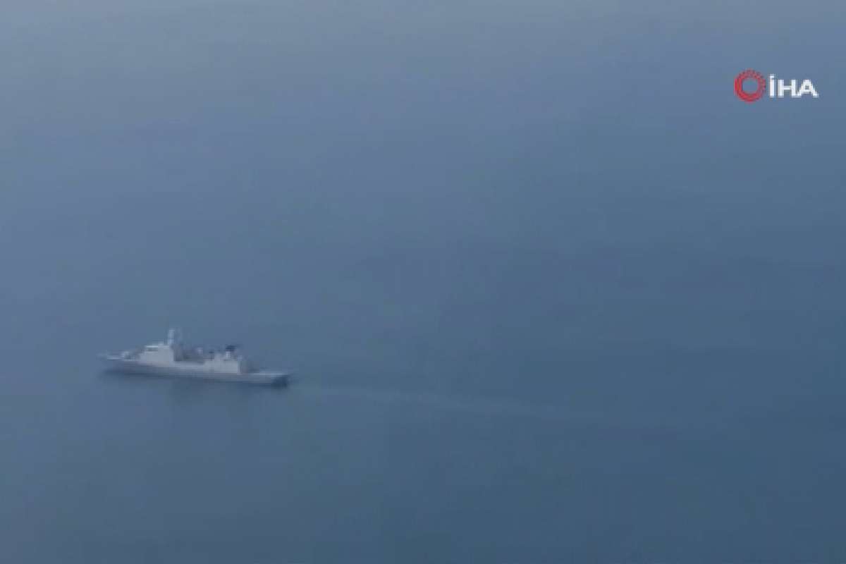 Rusya, Hollanda'ya ait savaş gemisine yapılan müdahalenin görüntülerini yayınladı