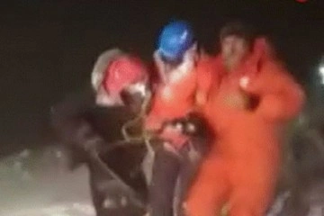 Rusya'daki Elbruz Dağı'nda 19 dağcı mahsur kaldı: 5 ölü