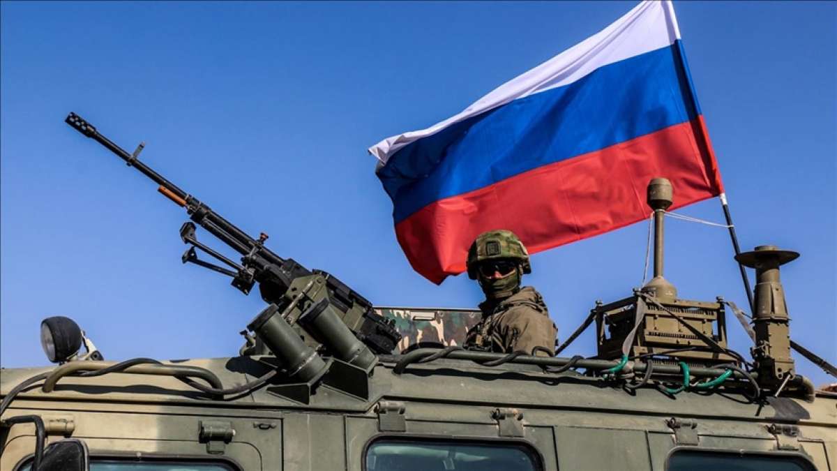 Rusya'nın Güney ve Batı Askeri Bölgesi askeri birlikleri kalıcı mevzilerine dönecek