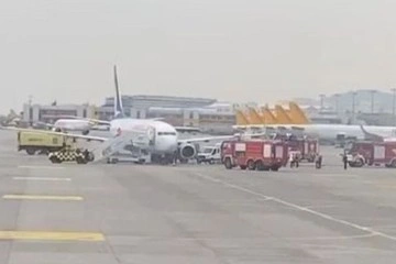 Sabiha Gökçen Havalimanına inen yolcu uçağının lastiği patladı