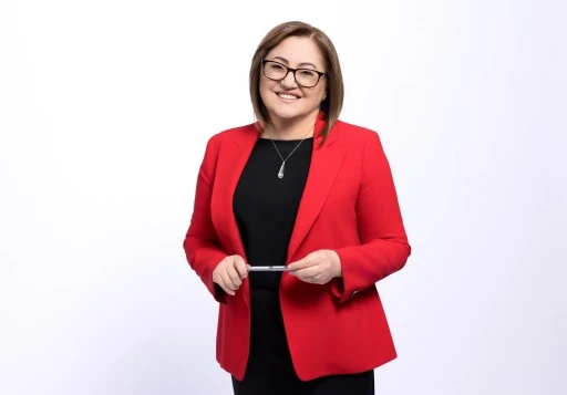 Şahin "Bir Gelen Bir Daha Geliyor"