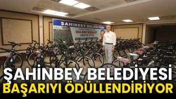 Şahinbey Belediyesi Başarıyı Ödüllendiriyor
