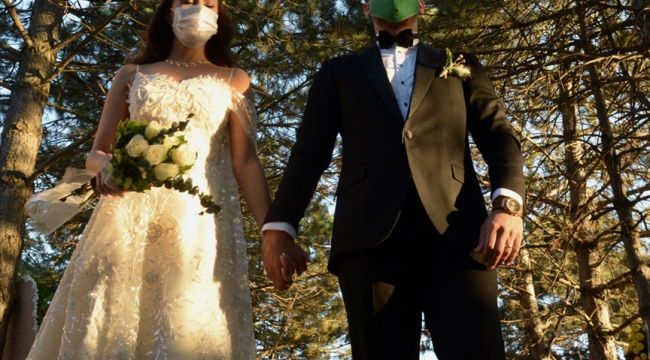  Salgının etkisiyle evlenen çift sayısı 20 yılın en düşük seviyesine geriledi