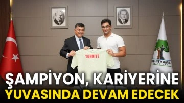 Şampiyon, Kariyerine Yuvasında Devam Edecek