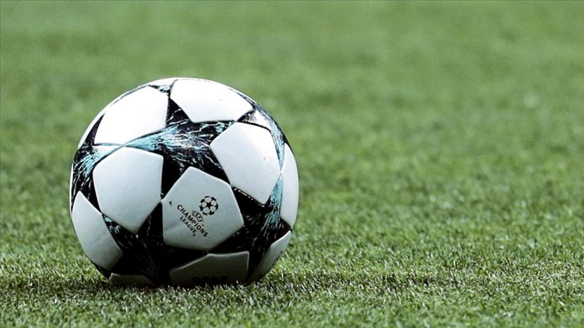 Şampiyonlar Ligi'ndeki Borussia Mönchengladbach-Manchester City maçı Macaristan'da yapılac