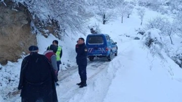 Samsun'da kardan 133 mahalle yolu kapalı