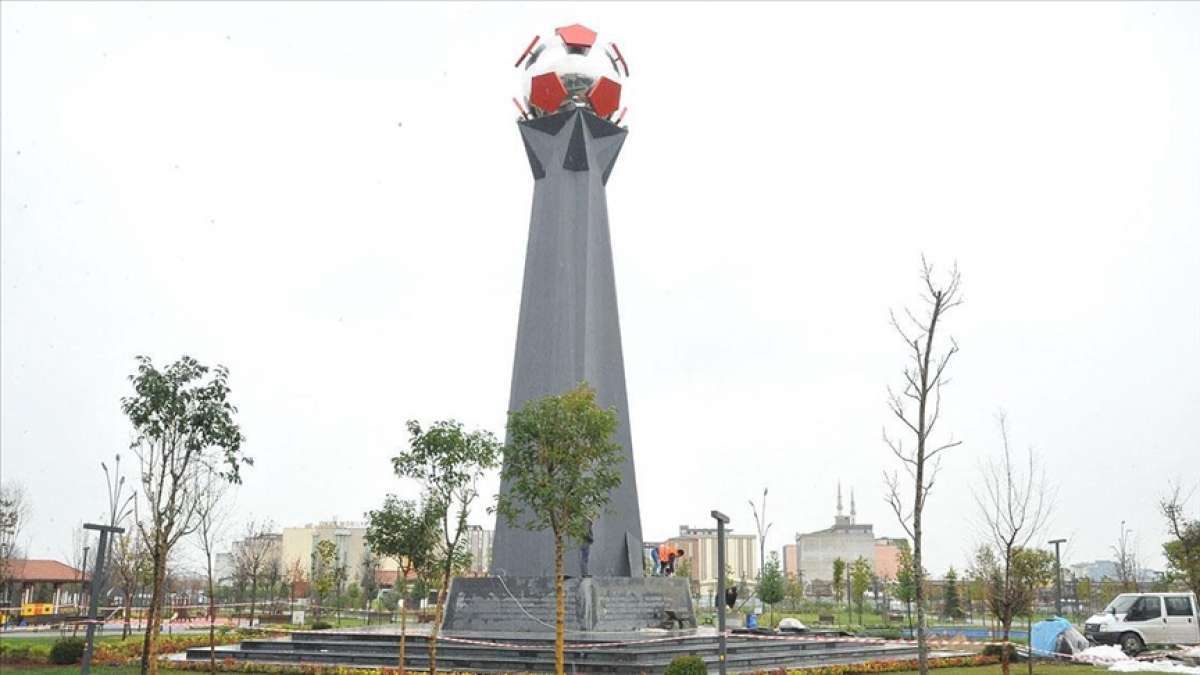 'Samsunspor'un kara günü' anısına yaptırılan anıtlar yarın açılacak