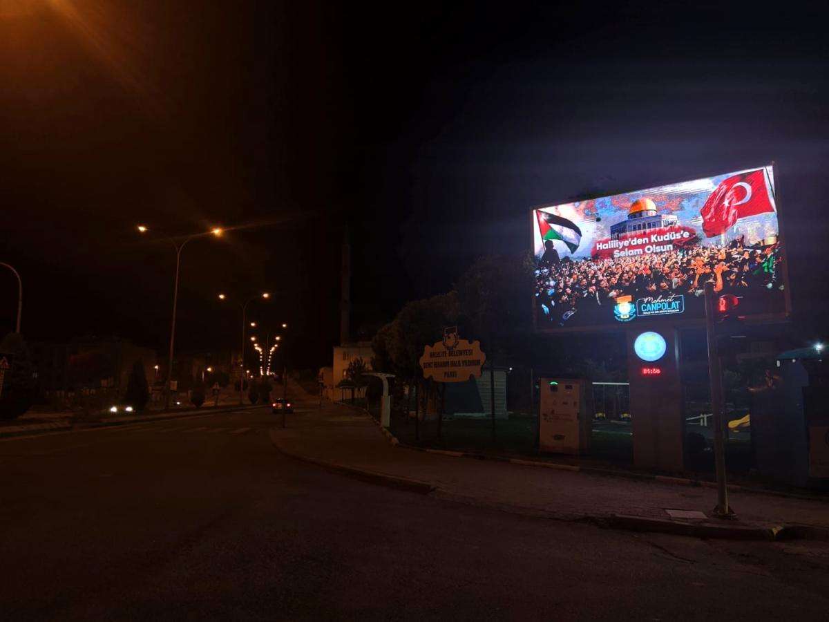Şanlıurfa'daki bilboardlardan Kudüs'e destek