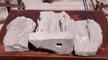 Saraçhane Arkeoloji Parkı’nda 1500 yıllık 3 mezar steli bulundu