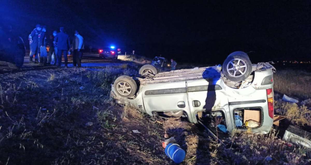 Şarampole devrilen araçta anne öldü, 4 çocuğu yaralandı