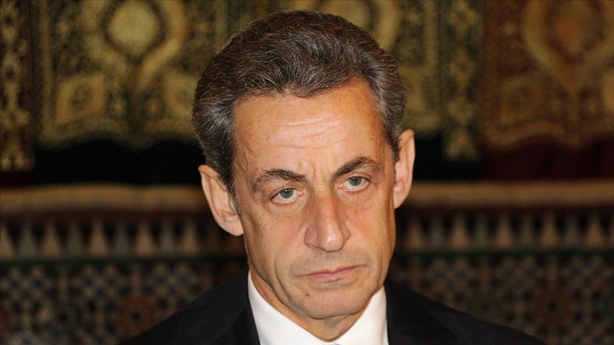 Sarkozy 'yolsuzluk' ve 'suç örgütü kurmak' suçlamalarıyla yeniden hakim karşısın