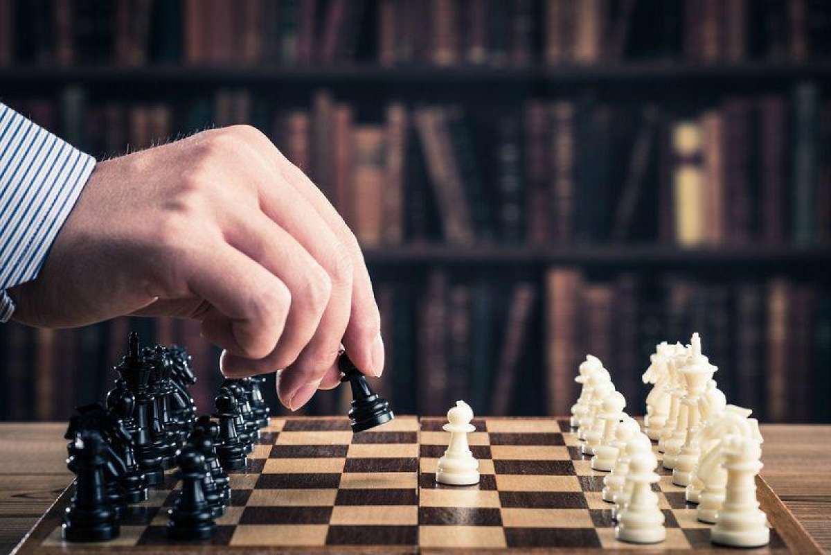 Satranç eğitimine son sürat devam ediliyor