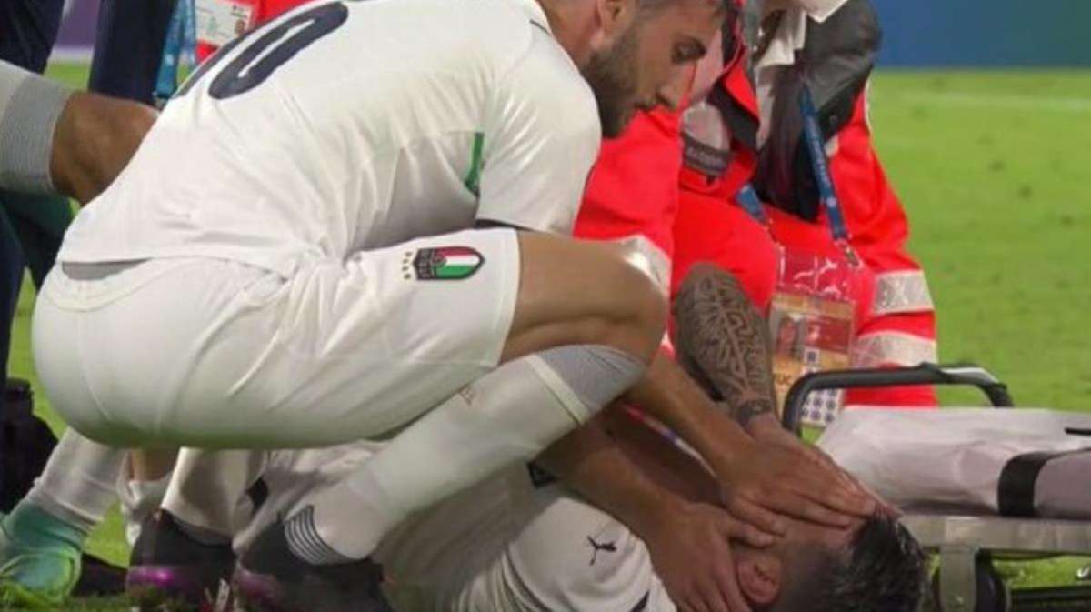 Sedyeyle kenara alınan Spinazzola'nın gözyaşları futbolseverlerin yüreğini burktu