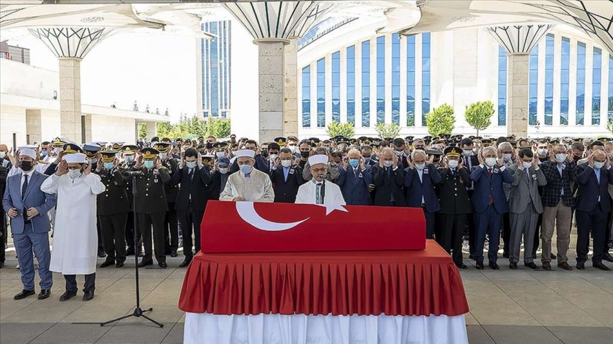 Şehit Jandarma Uzman Çavuş Hüseyin Keleş, Ankara'da son yolculuğuna uğurlandı
