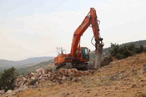 Şehitkamil'de Kırsal Yollar Yenilendi: 72 Mahallede 3 Bin 66 Kilometrelik Yol Hizmete Açıldı