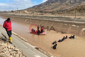 Sel sularına kapılan 1,5 yaşındaki Zeynep&rsquo;in cansız bedenine ulaşıldı