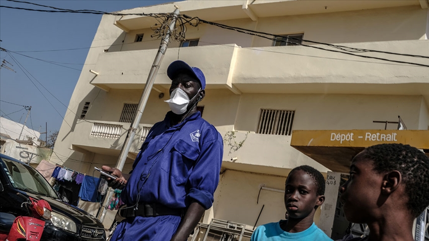 Senegal'de Kovid-19 salgını nedeniyle kısmi OHAL ilan edildi