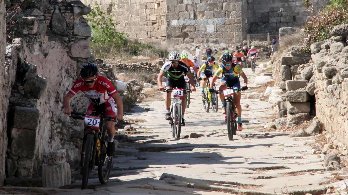 Side Antik Dağ Bisikleti Yarışması gerçekleştirildi