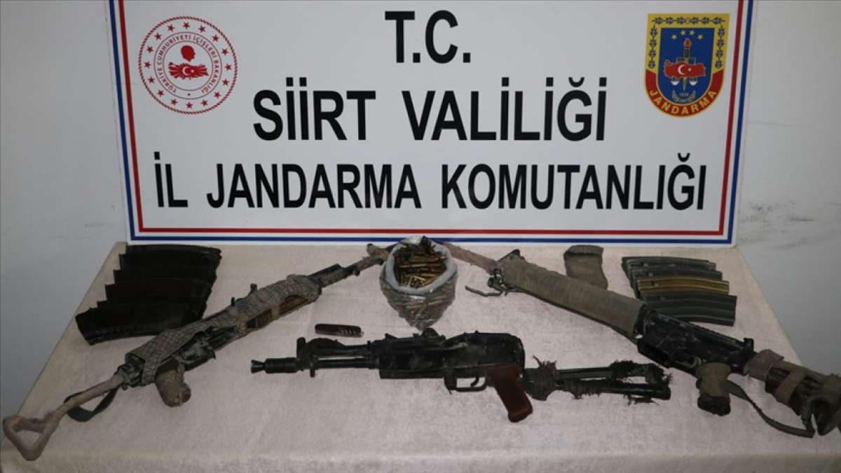 Siirt'te 3 PKK'lı teröristin etkisiz hale getirildiği bölgede silah ve mühimmat ele geçiri