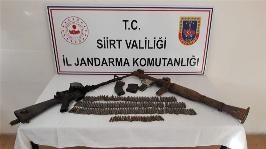 Siirt’te PKK’lı teröristlere ait silah ve mühimmat ele geçirildi