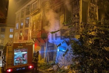 Sinop’ta metruk binada yangın paniği