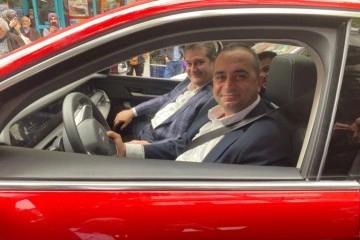 Şişli'de Togg'a yoğun ilgi