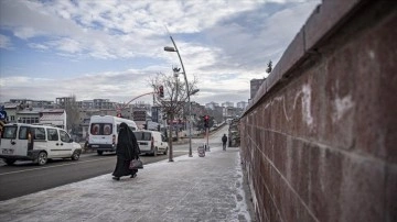 Sivas, Erzurum, Ardahan, Ağrı ve Kars'ta soğuk hava etkili oluyor
