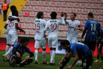Sivasspor 3 golle turladı!