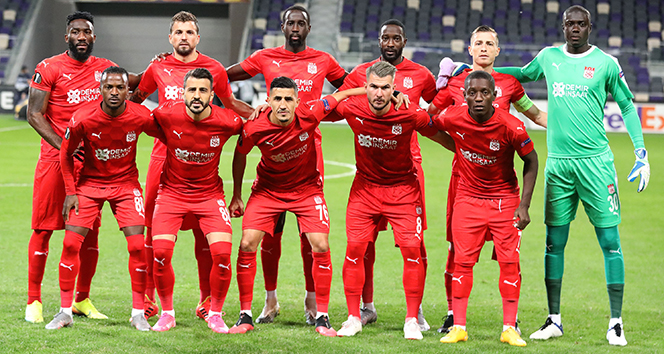 Sivasspor'da 1 futbolcunun korona virüs testi pozitif çıktı