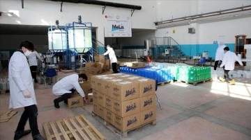 Sivas'ta meslek liselilerin ürettiği temizlik malzemeleri deprem bölgesine gönderiliyor