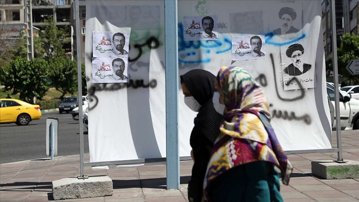 Siyasetteki önemli isimlerin adaylığının veto edildiği İran'da seçimleri boykot çağrıları sürüy