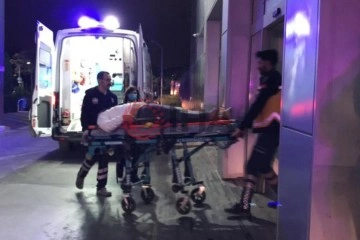 Sokaktaki kavga kanlı bitti: 1 kişi silahla yaralandı