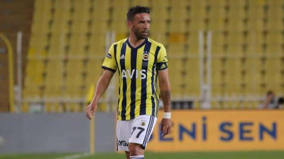 Son Dakika: Fenerbahçe'de Gökhan Gönül ile yollar resmen ayrıldı