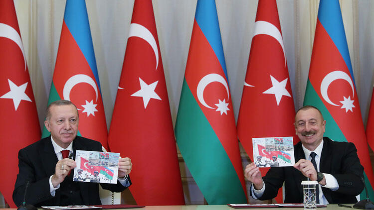 Son dakika haberi: Dışişleri Bakanı Mevlüt Çavuşoğlu duyurdu! Azerbaycan'la vizeler kalkıyor
