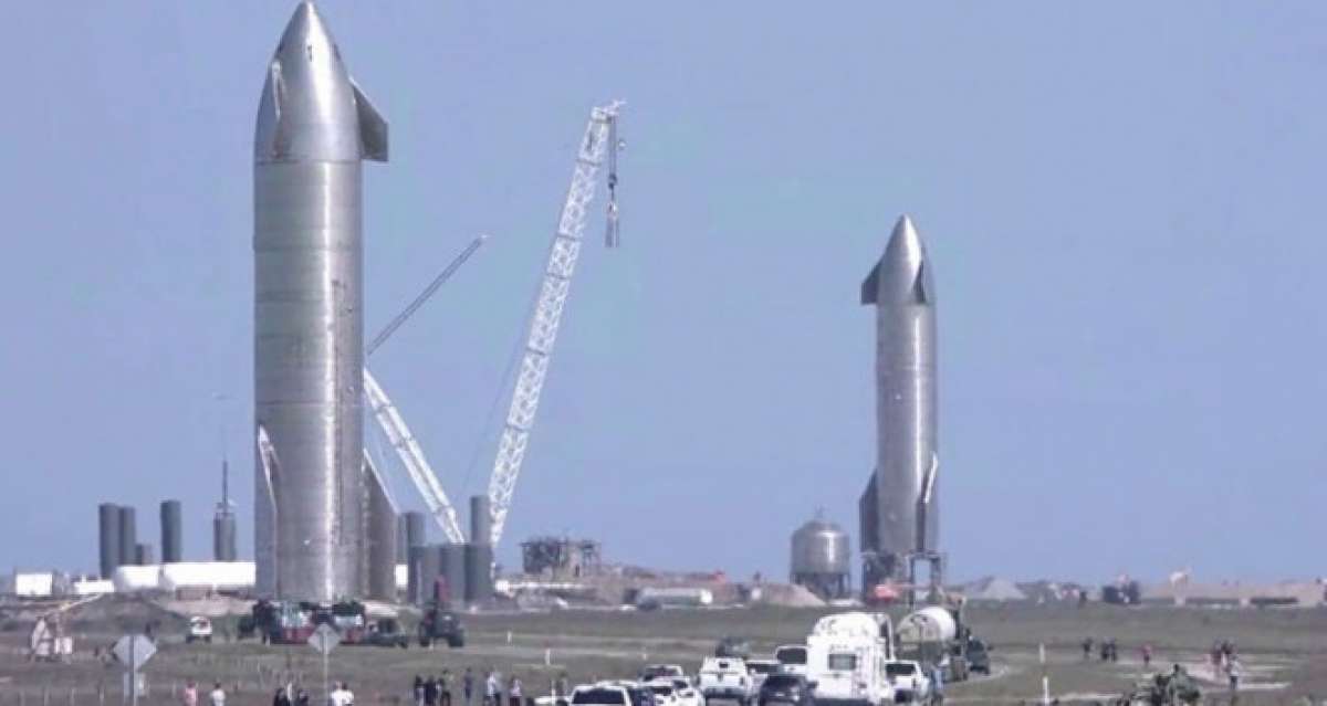 SpaceX'in uzay aracı iniş sırasında patladı