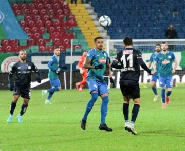 Spor Toto Süper Lig: Çaykur Rizespor: 2 Antalyaspor: 1 (Maç sonucu)
