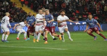 Spor Toto Süper Lig: Gaziantep FK: 0 - Trabzonspor: 0 (Maç sonucu)