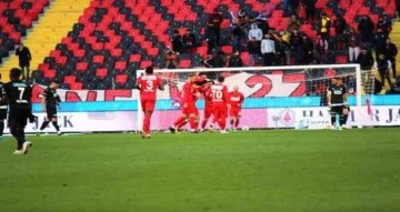 Spor Toto Süper Lig: Gaziantep FK: 5 - DG Sivasspor: 1 (Maç sonucu)