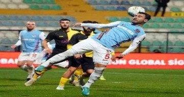 Spor Toto Süper Lig: İstanbulspor: 0 - Gaziantep FK: 1 (İlk yarı)