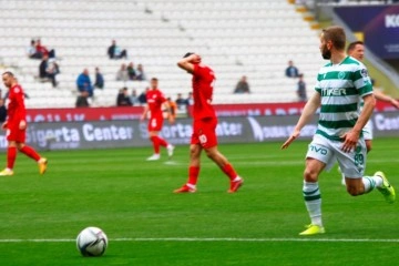 Spor Toto Süper Lig: Konyaspor: 2 Gaziantep FK: 0 (İlk yarı)
