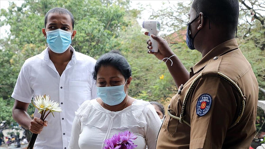 Sri Lanka hükümeti Kovid-19'dan ölenlerin cesedini yakma uygulamasına devam edecek