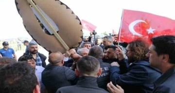 STK temsilcileri, Tekirdağ Büyükşehir Belediye Başkanı’nı istifaya davet etti